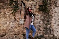 ¡Di adiós a los bolsos pesados! Descubre el accesorio que cambiará tu día a día