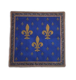 Housse de Coussin Fleur de Lys - Élégance Médiévale pour Canapés et Fauteuils